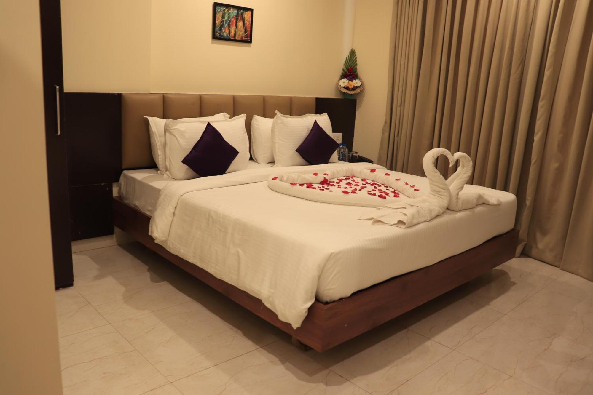 Balaji Gold Inn Hotel Hubli Eksteriør billede