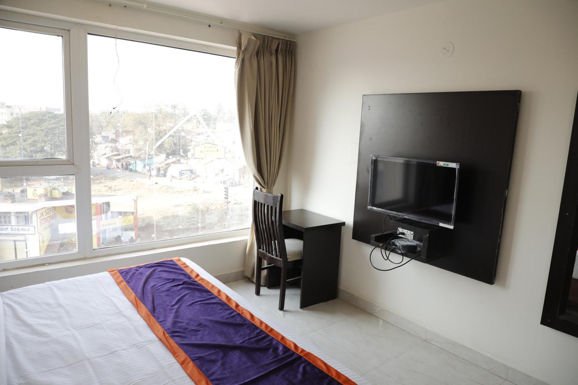 Balaji Gold Inn Hotel Hubli Eksteriør billede